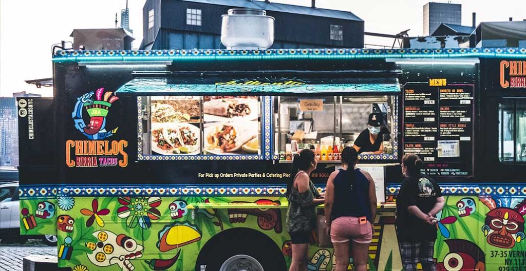 foodtruck as one of the cheap catering ideas